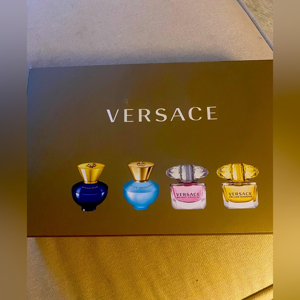 Versace Sampler Brand New. Never Opened